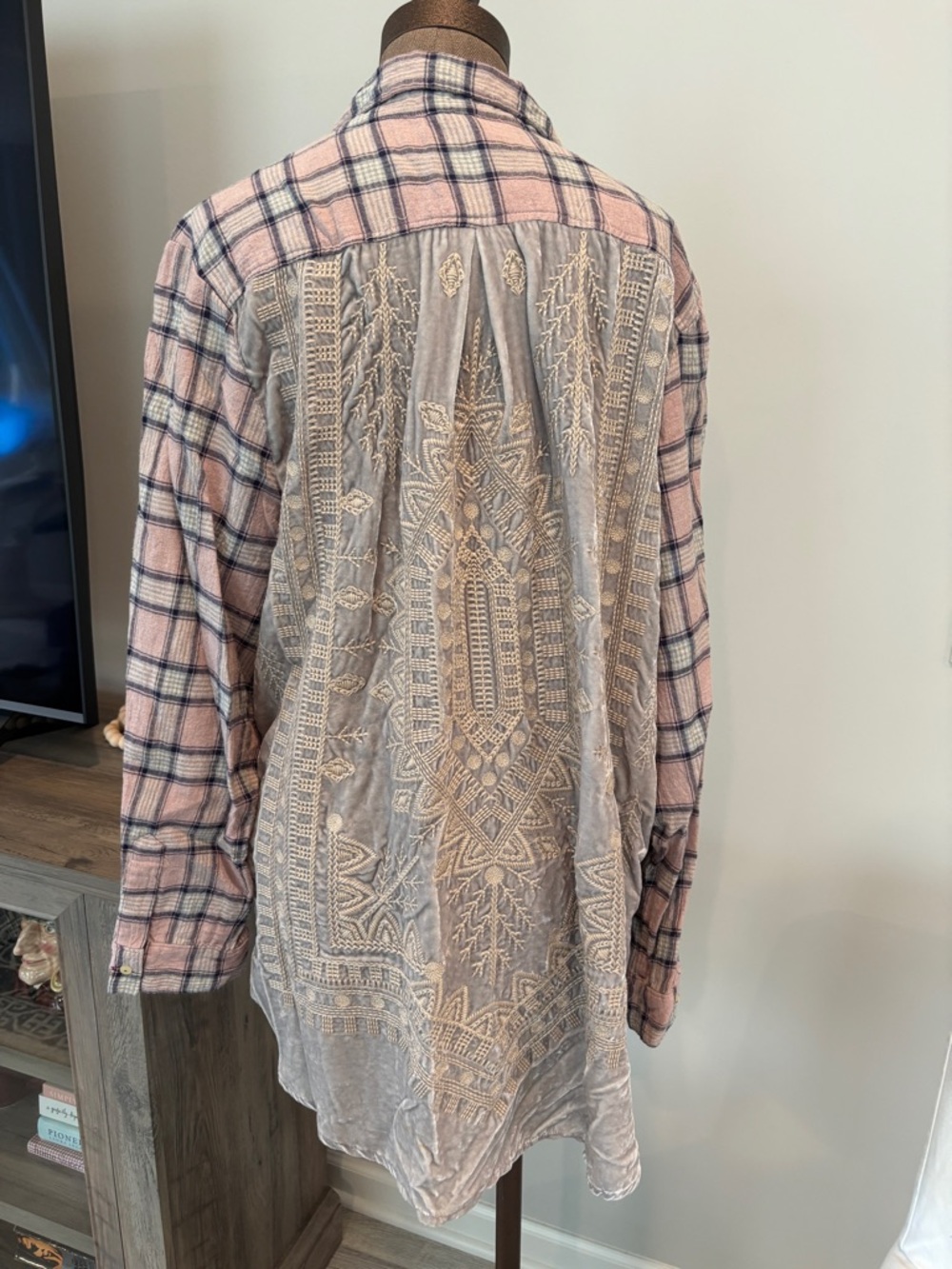 Johnny Was Women Pink Multi Plaid Long Sleeve Imogen Silk Wool Button Shirt XL